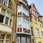 Ferienhaus Maison Elyme - A Lovely House Next To The *